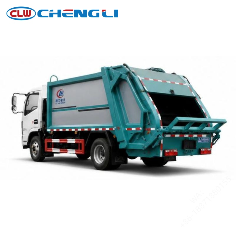 Dongfeng 7.36T compactor truck, rear three-quarter view of collection body