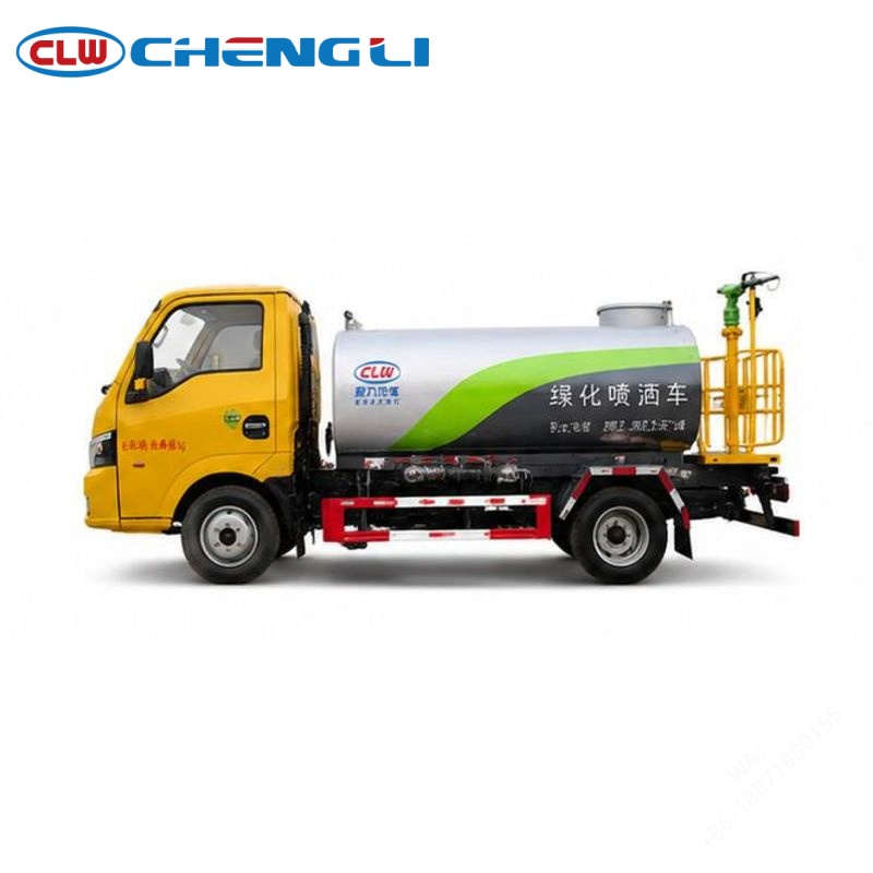 Dongfeng 4.5T 4x2 Water Sprinkler Truck with 2.01 m³ Tank